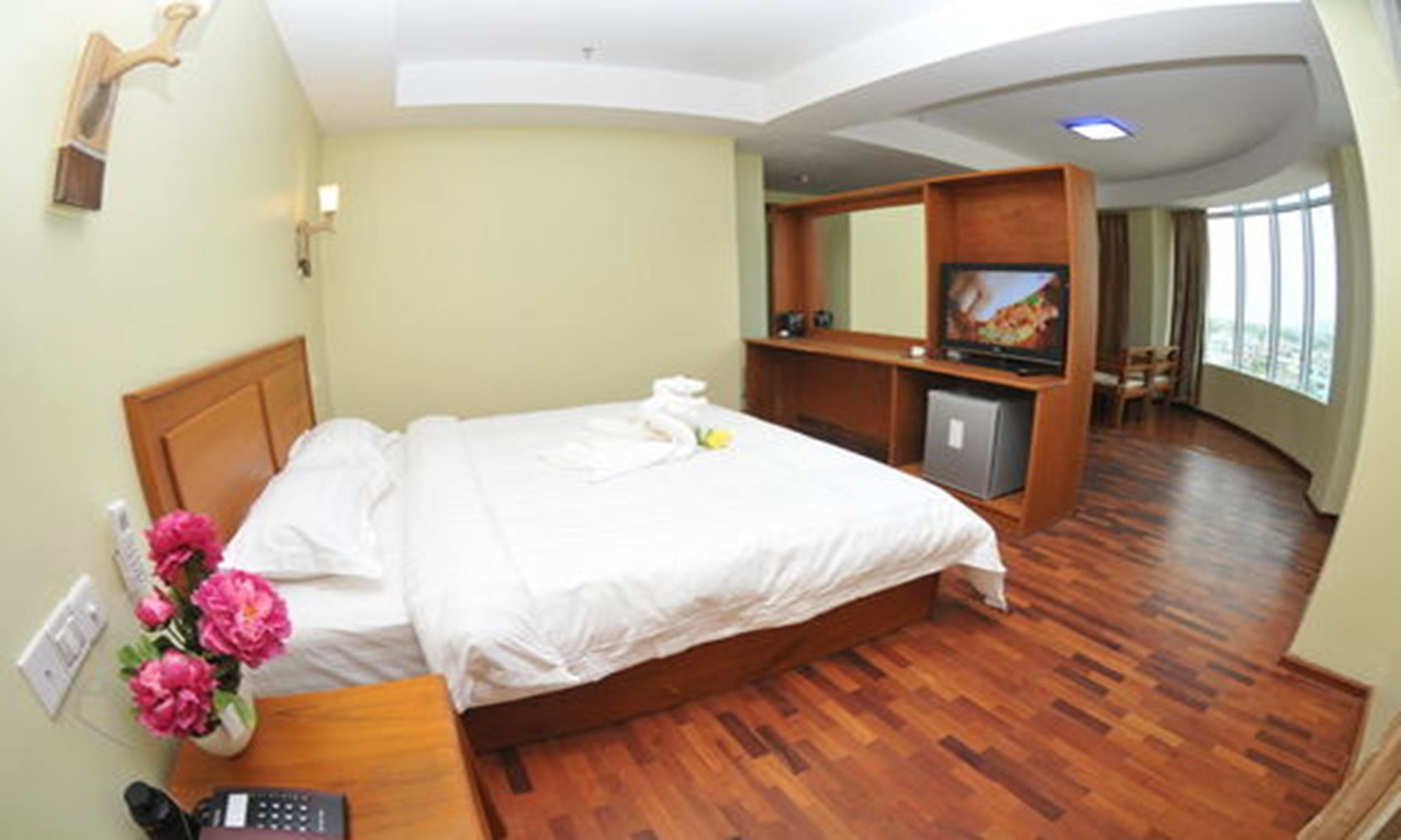 Shwe Phyu Hotel Мандалай Экстерьер фото