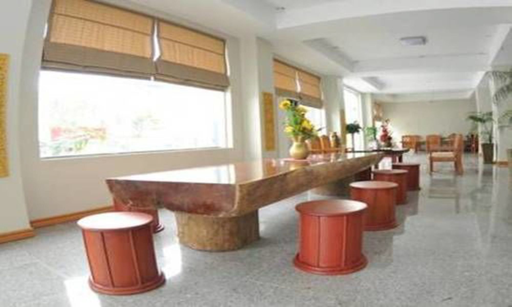 Shwe Phyu Hotel Мандалай Экстерьер фото